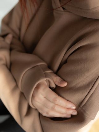 Krása v detailech 🤎 #fraya #mikina #lokalnimoda #ceskaznacka #ceskytvurce